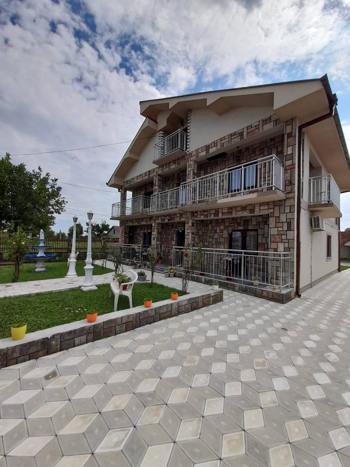 Дом (Detached), Kostolac center, Костолац для Продажа | First Class Homes